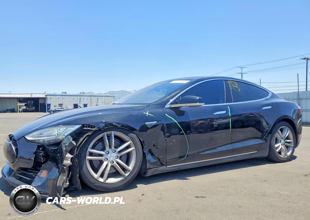 2015 Tesla Model S 70