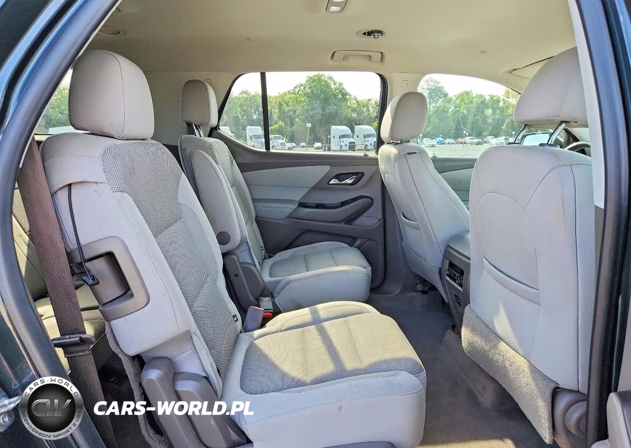 2019 Chevrolet Traverse Lt VIN:1GNERGKW6KJ208085 - 11