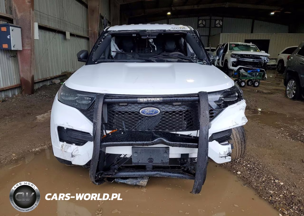2023 Ford Explorer Police Interceptor VIN:1FM5K8AB8PGB55925 - 5