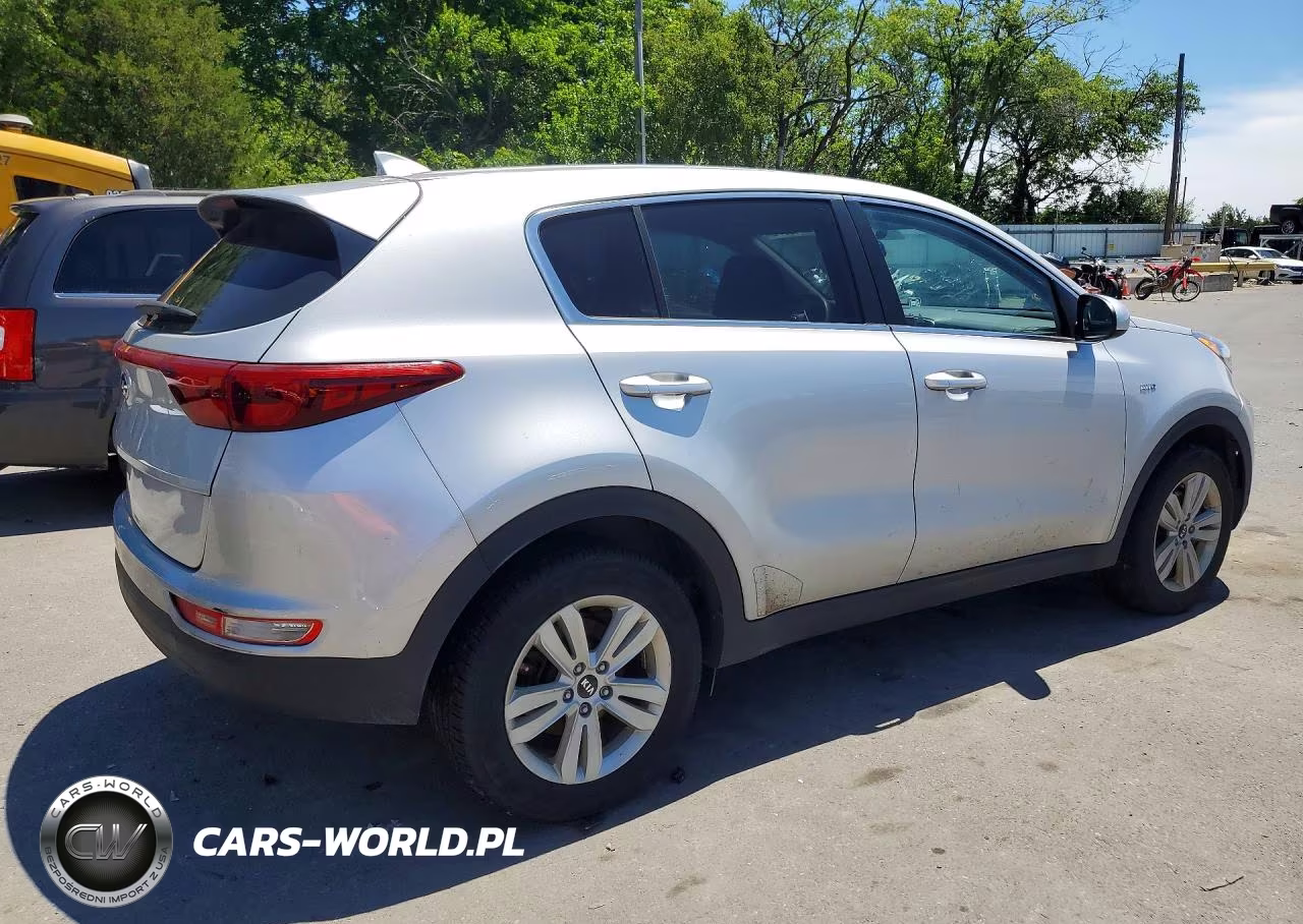 2018 Kia Sportage Lx VIN:KNDPMCAC9J7370112 - 3
