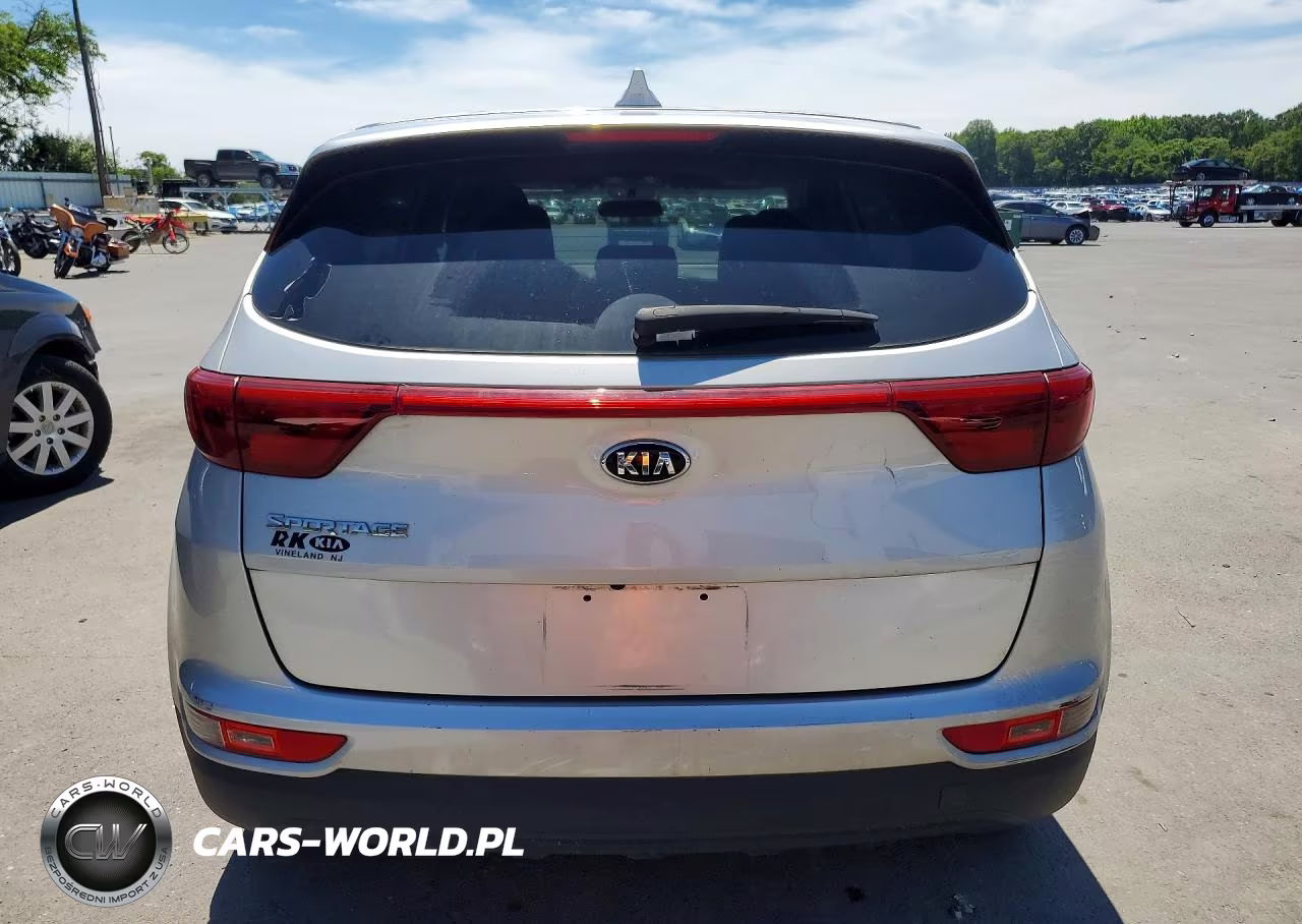 2018 Kia Sportage Lx VIN:KNDPMCAC9J7370112 - 6