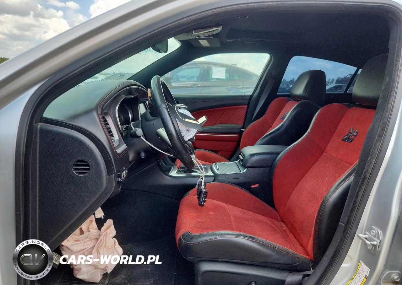 2020 Dodge Charger VIN:2C3CDXGJ9LH151755 - 7