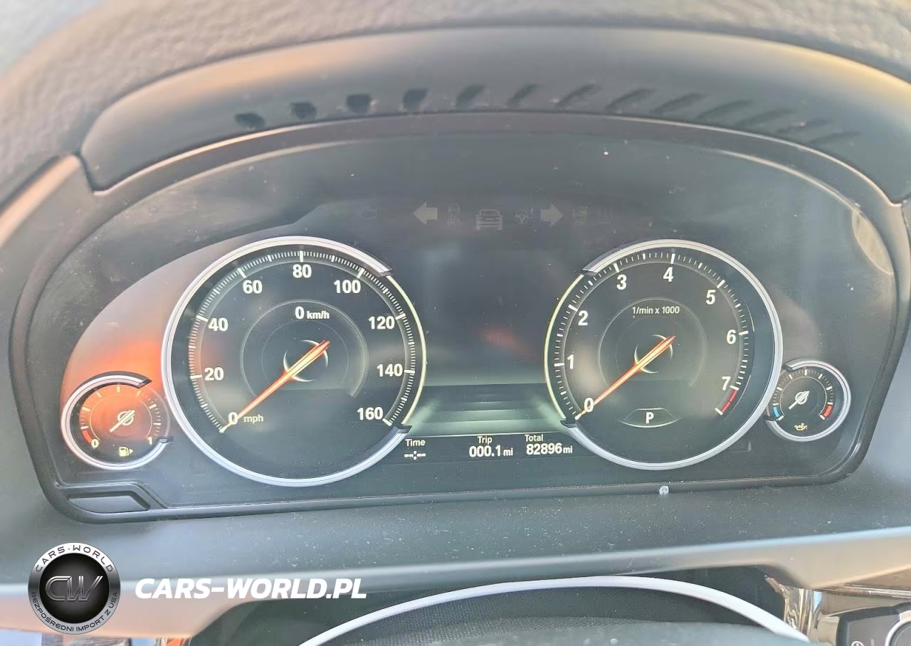 2015 BMW X5 xDrive35I VIN:5UXKR0C55F0K53151 - 9