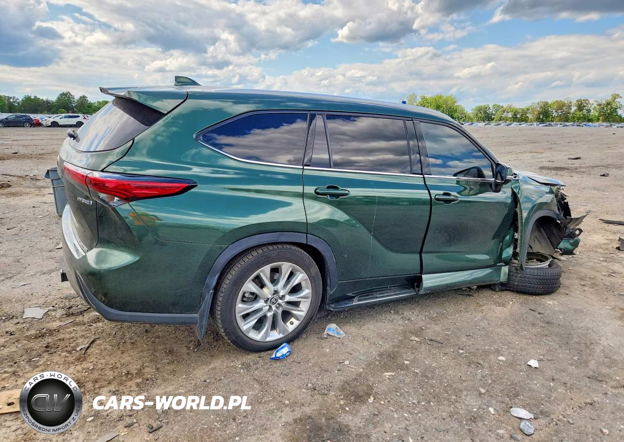 2023 Toyota Highlander Hybrid Limited VIN:5TDXBRCH6PS588573 - 3