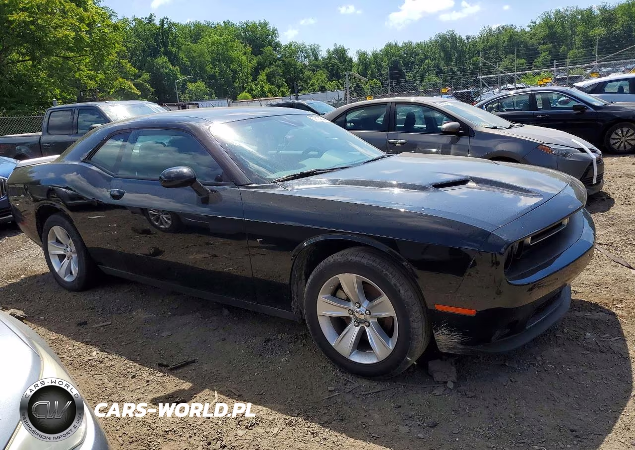 2023 Dodge Challenger Sxt VIN:2C3CDZAG7PH521292 - 4