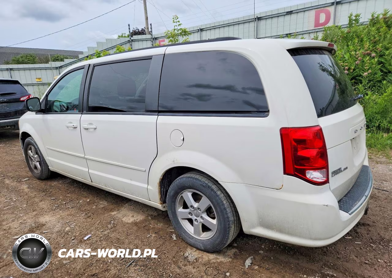 2011 Dodge Grand Caravan Express VIN:2D4RN4DG0BR662986 - 2
