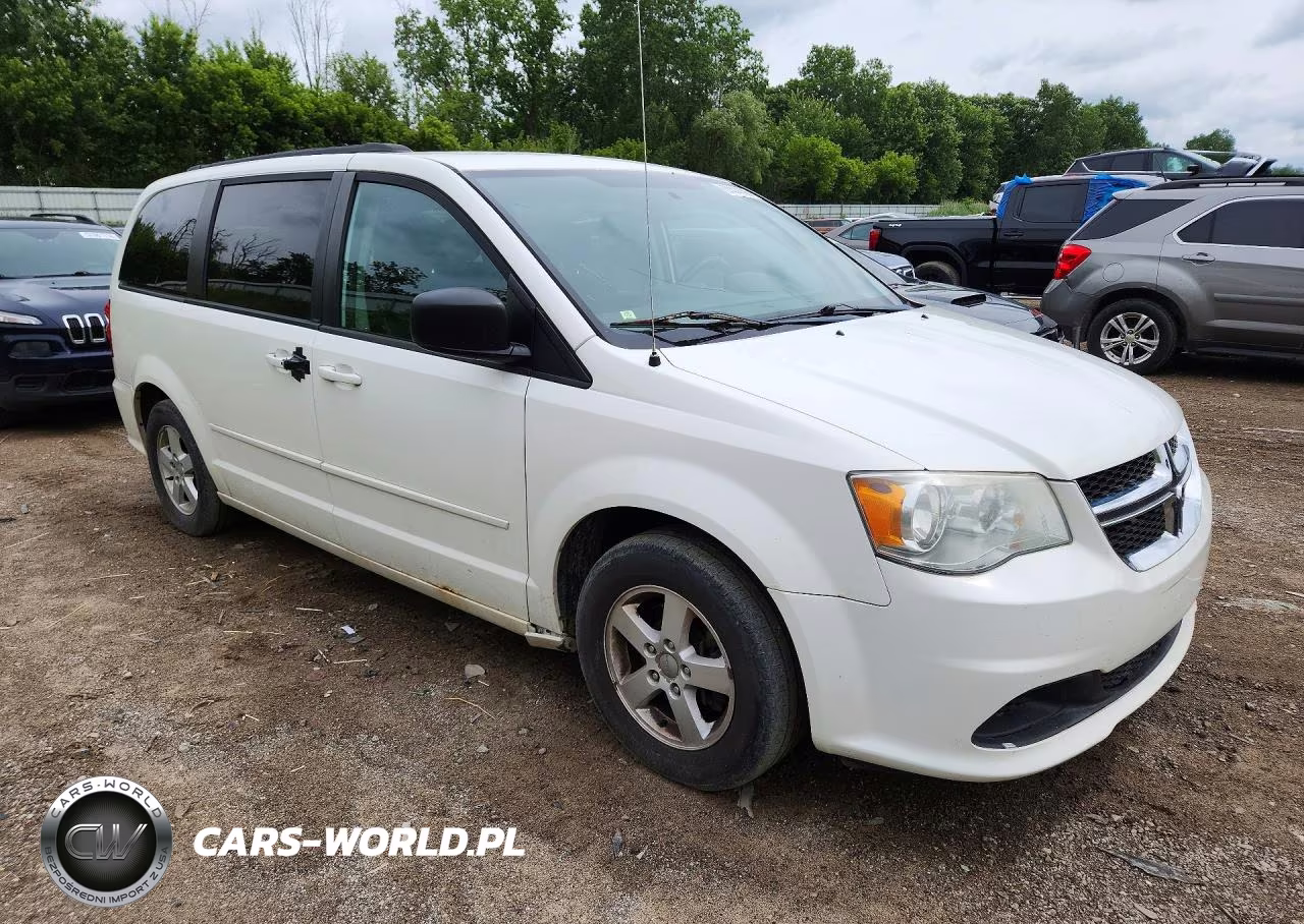 2011 Dodge Grand Caravan Express VIN:2D4RN4DG0BR662986 - 4