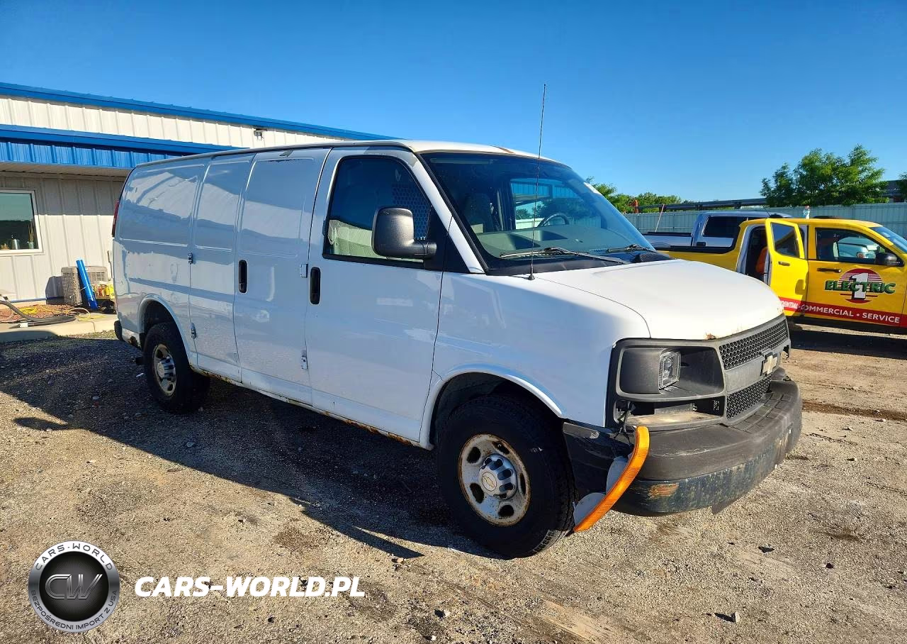 2008 Chevrolet Express 3500 Delivery Van VIN:1GCHG35K181139599 - 4