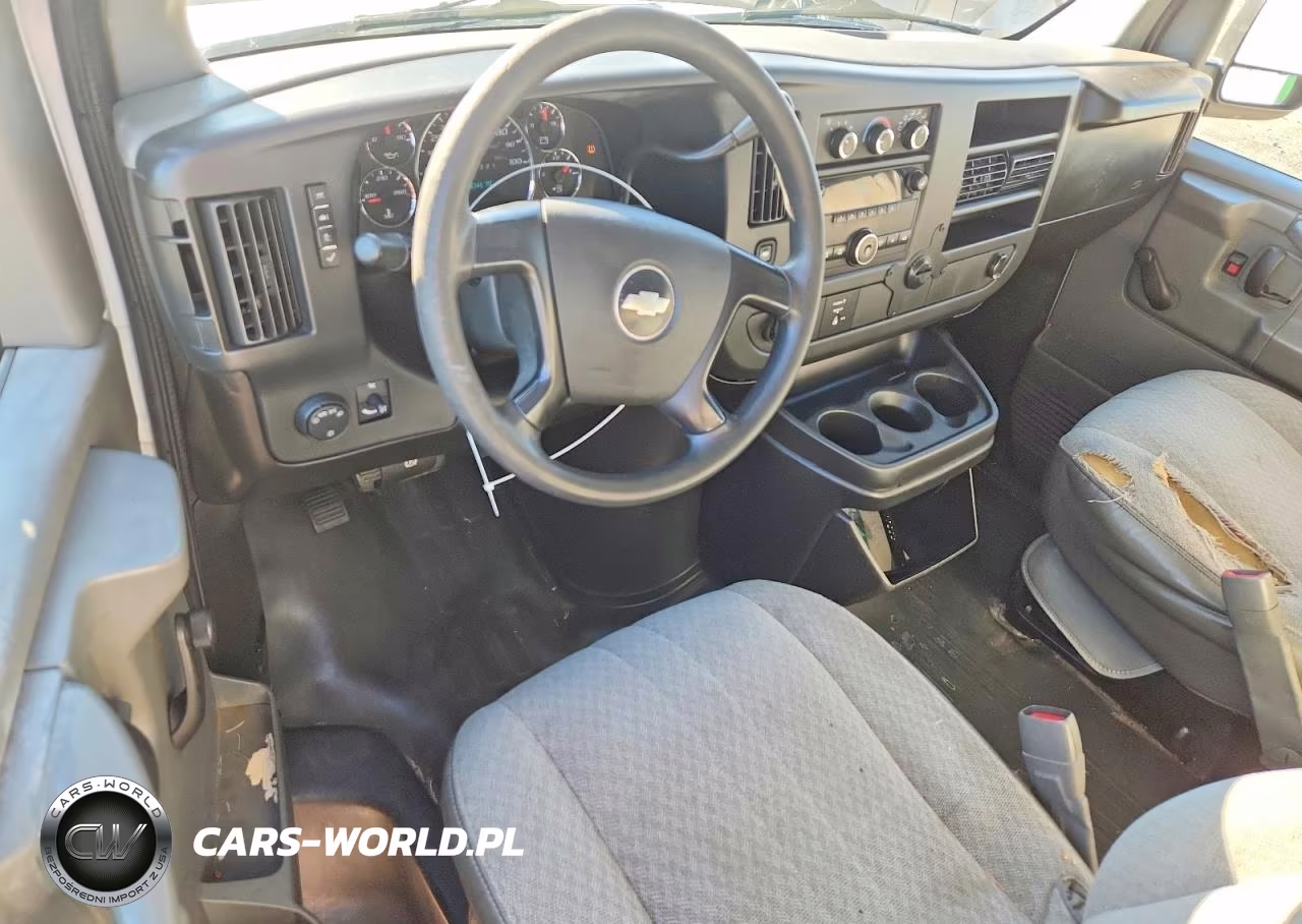 2008 Chevrolet Express 3500 Delivery Van VIN:1GCHG35K181139599 - 8