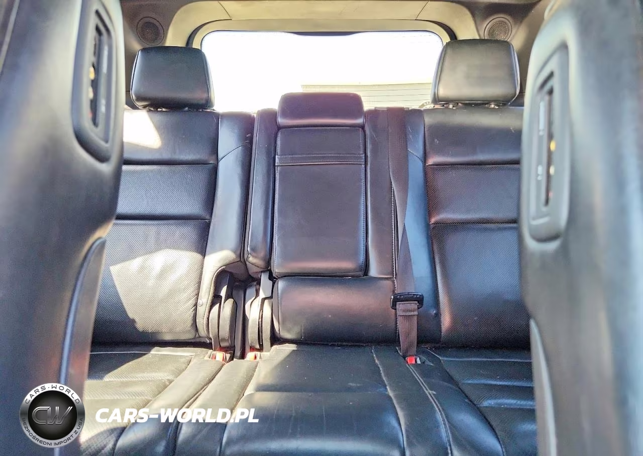 2015 Jeep Grand Cherokee Overland VIN:1C4RJFCM3FC916443 - 10