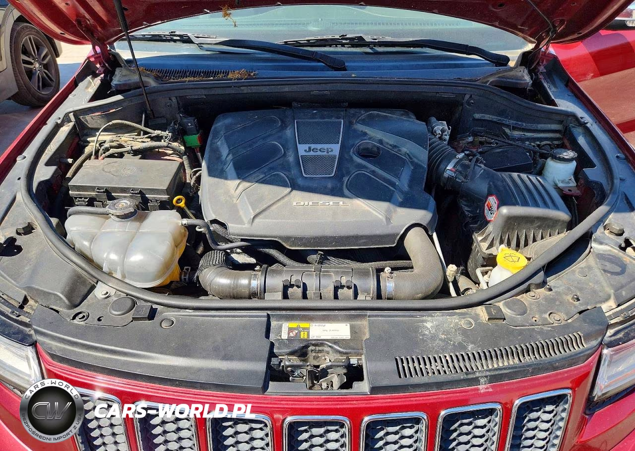 2015 Jeep Grand Cherokee Overland VIN:1C4RJFCM3FC916443 - 12