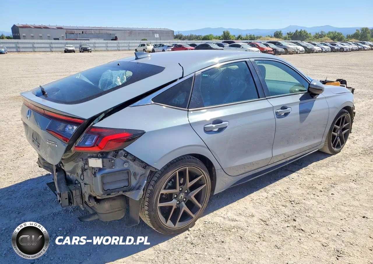 2024 Honda Civic Sport Touring VIN:19XFL1H80RE000828 - 3