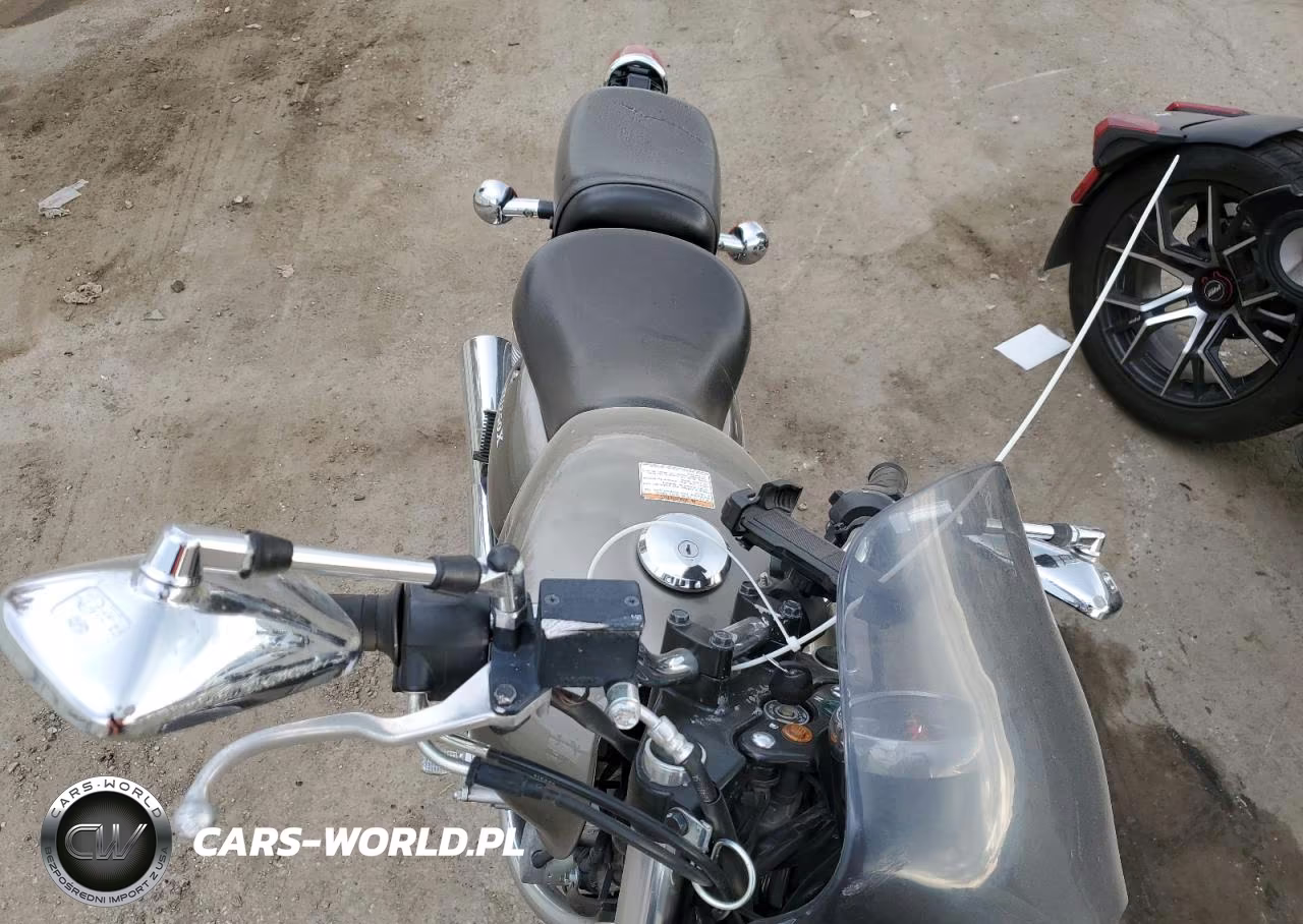 2011 Suzuki Tu250 X VIN:JS1NJ4CA5C2101116 - 5