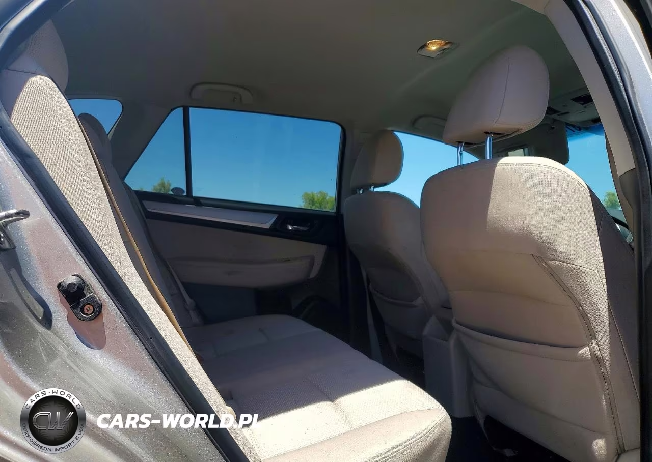 2017 Subaru Outback 2.5I Premium VIN:4S4BSACC3H3393643 - 10