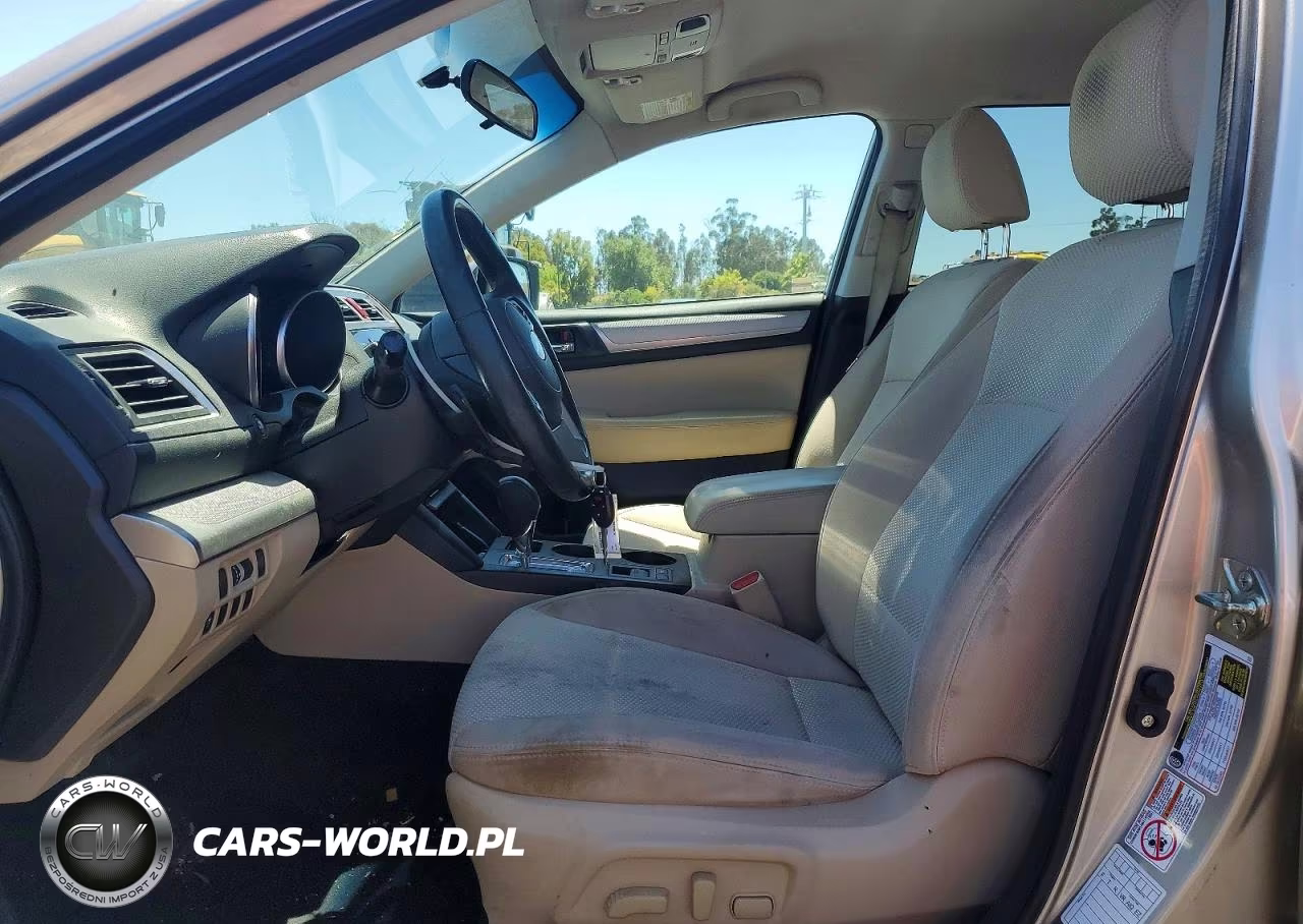 2017 Subaru Outback 2.5I Premium VIN:4S4BSACC3H3393643 - 7