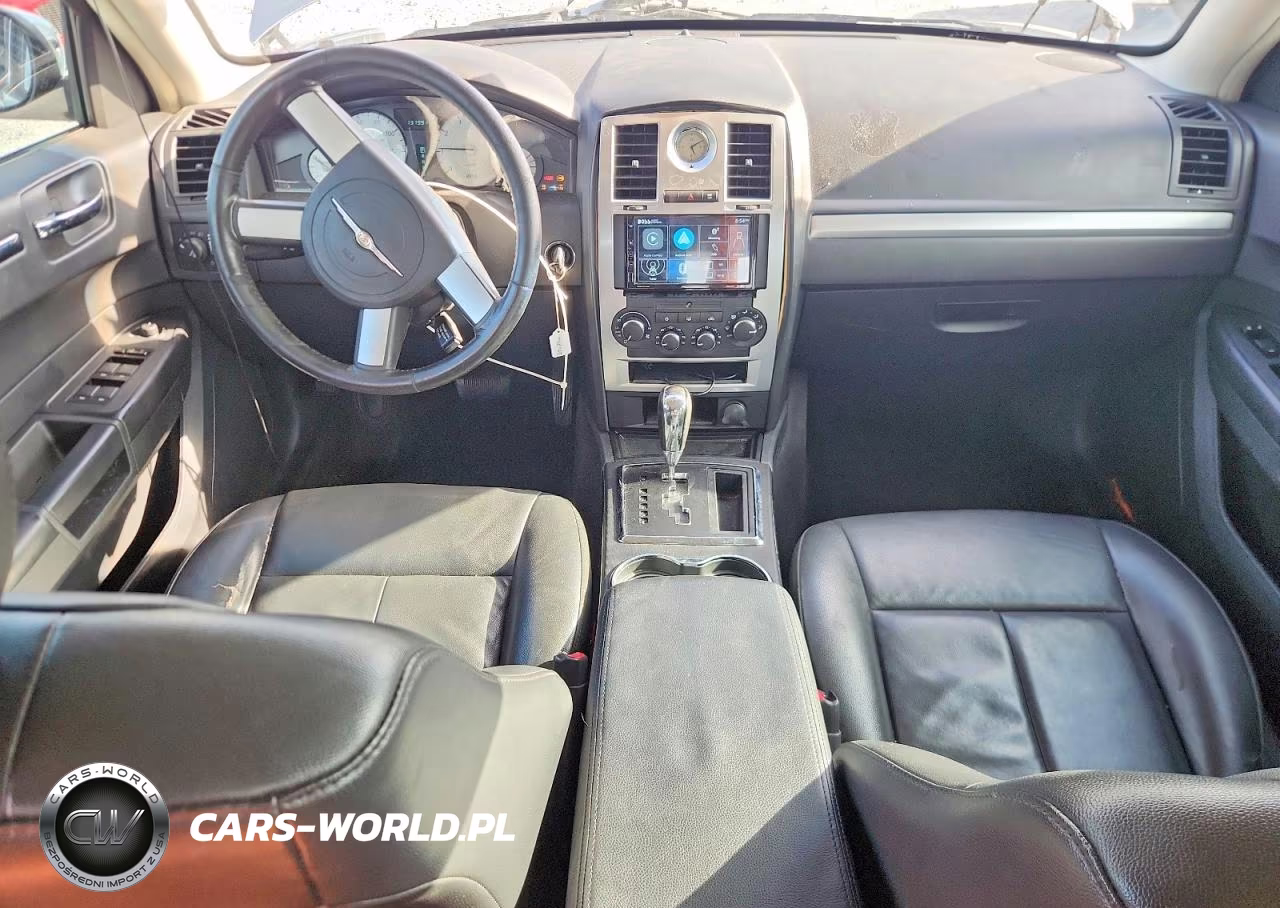 2010 Chrysler 300 Touring VIN:2C3CA5CVXAH276296 - 8