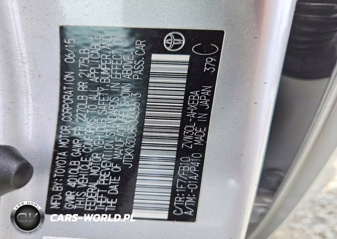 2015 Toyota Prius Two VIN:JTDKN3DU8F0465613 - 13