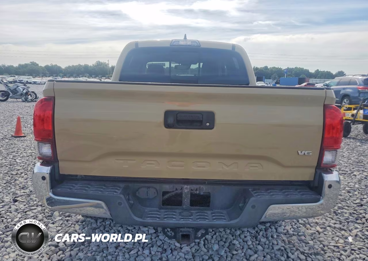 2018 Toyota Tacoma Sr5 V6 VIN:5TFAZ5CN1JX058853 - 6