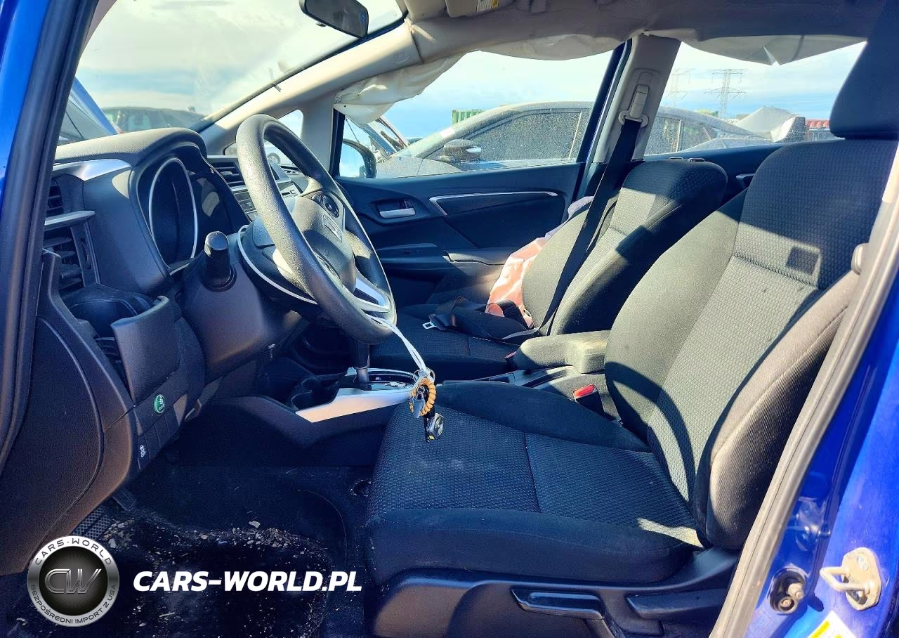 2019 Honda Fit Lx VIN:3HGGK5H45KM742960 - 7