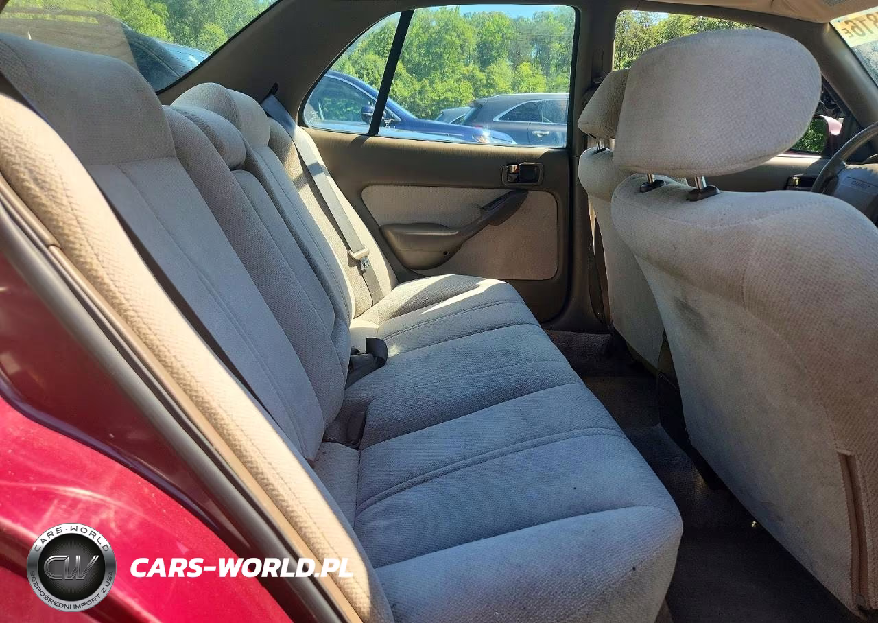 1996 Toyota Camry Le VIN:4T1BG12K3TU775751 - 10