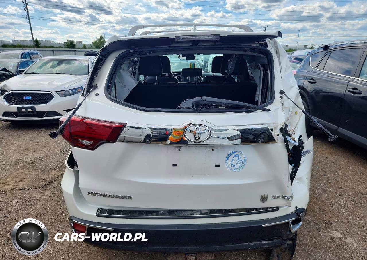 2019 Toyota Highlander Xle VIN:5TDJZRFH5KS596041 - 6