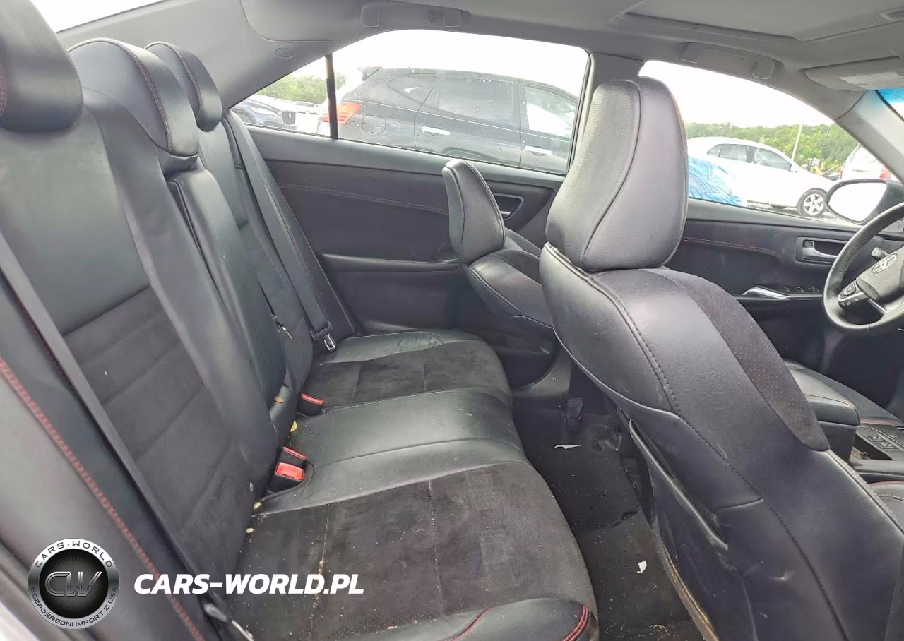 2017 Toyota Camry Xse VIN:4T1BF1FK8HU364057 - 10
