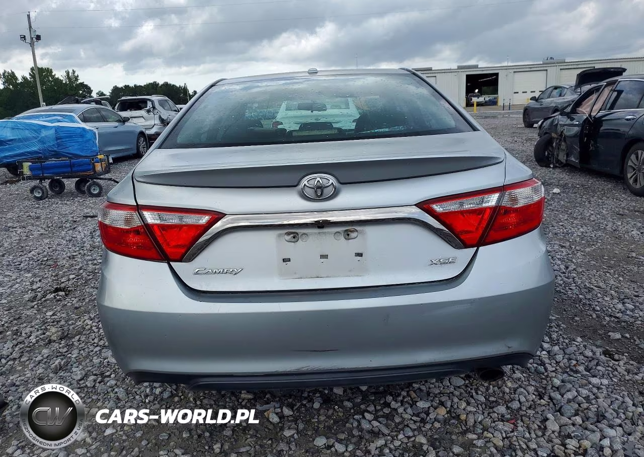 2017 Toyota Camry Xse VIN:4T1BF1FK8HU364057 - 6