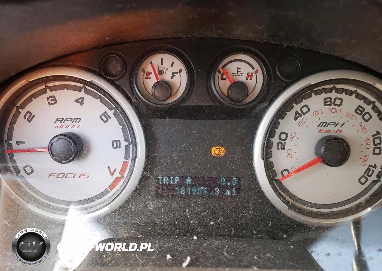2008 Ford Focus Se VIN:1FAHP35NX8W206770 - 9