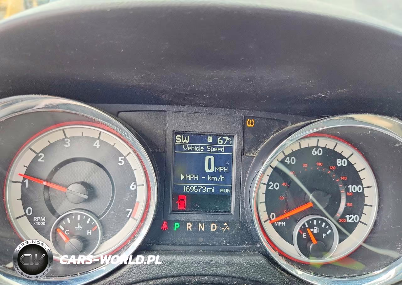 2011 Dodge Grand Caravan Crew VIN:2D4RN5DG2BR741193 - 9
