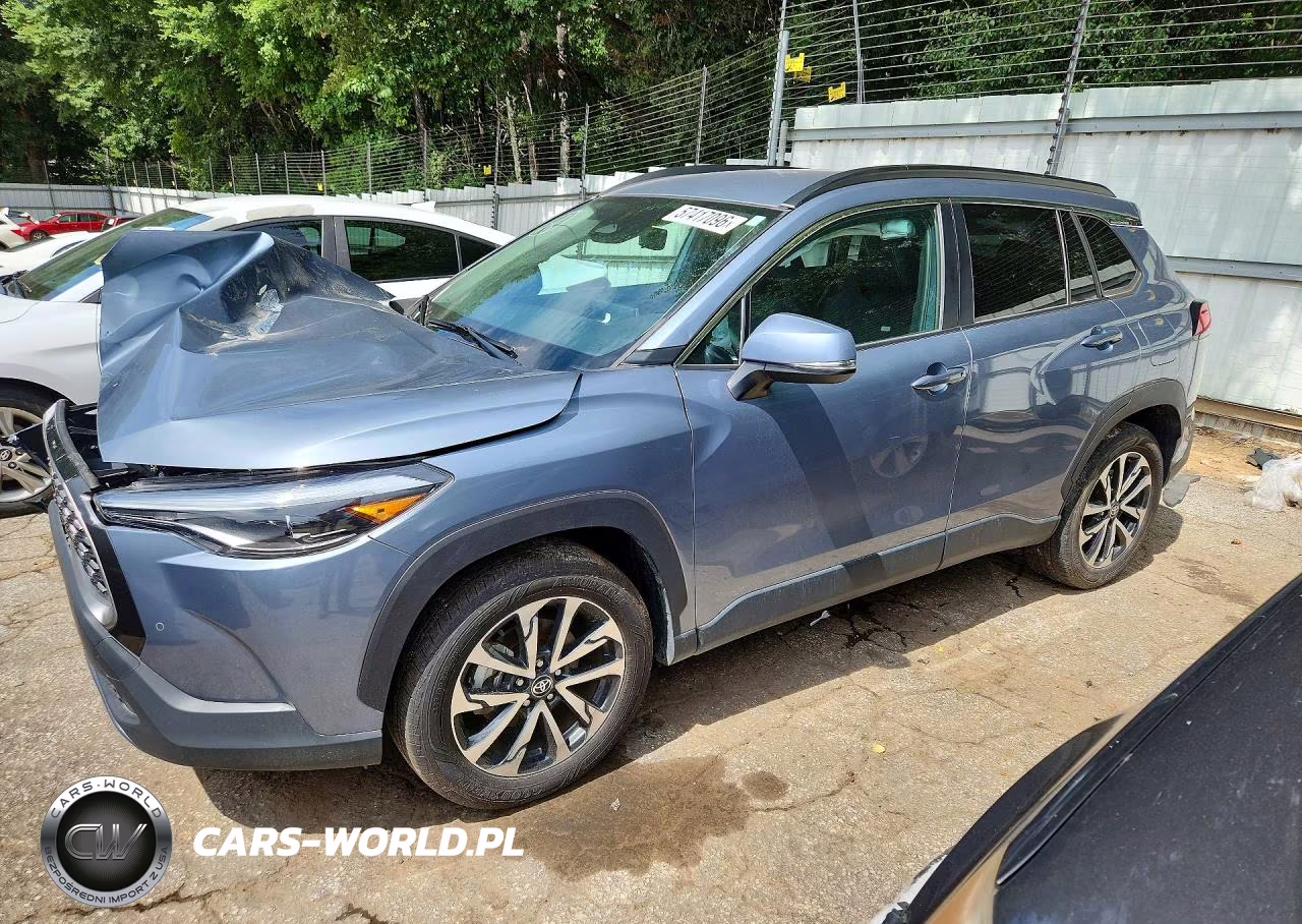 2024 Toyota Corolla Cross Xle – zdjęcie 1 z 12
