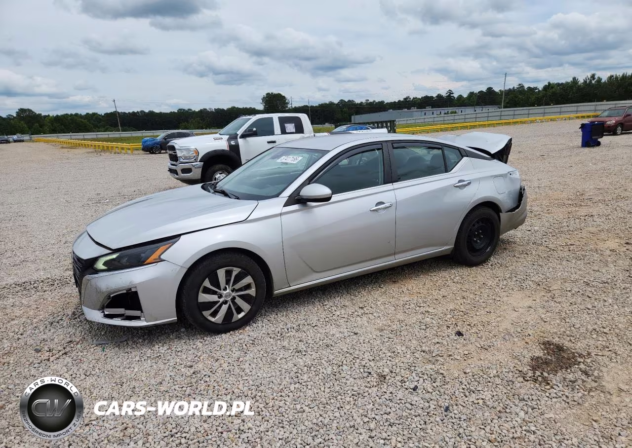 2023 Nissan Altima S – zdjęcie 1 z 12