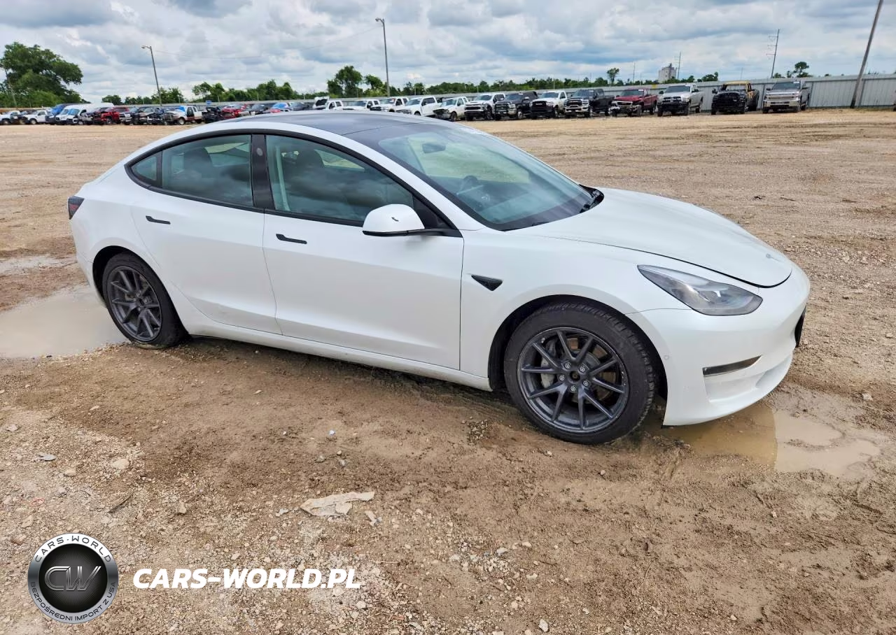 2022 Tesla Model 3 VIN:5YJ3E1EB1NF196263 - 4