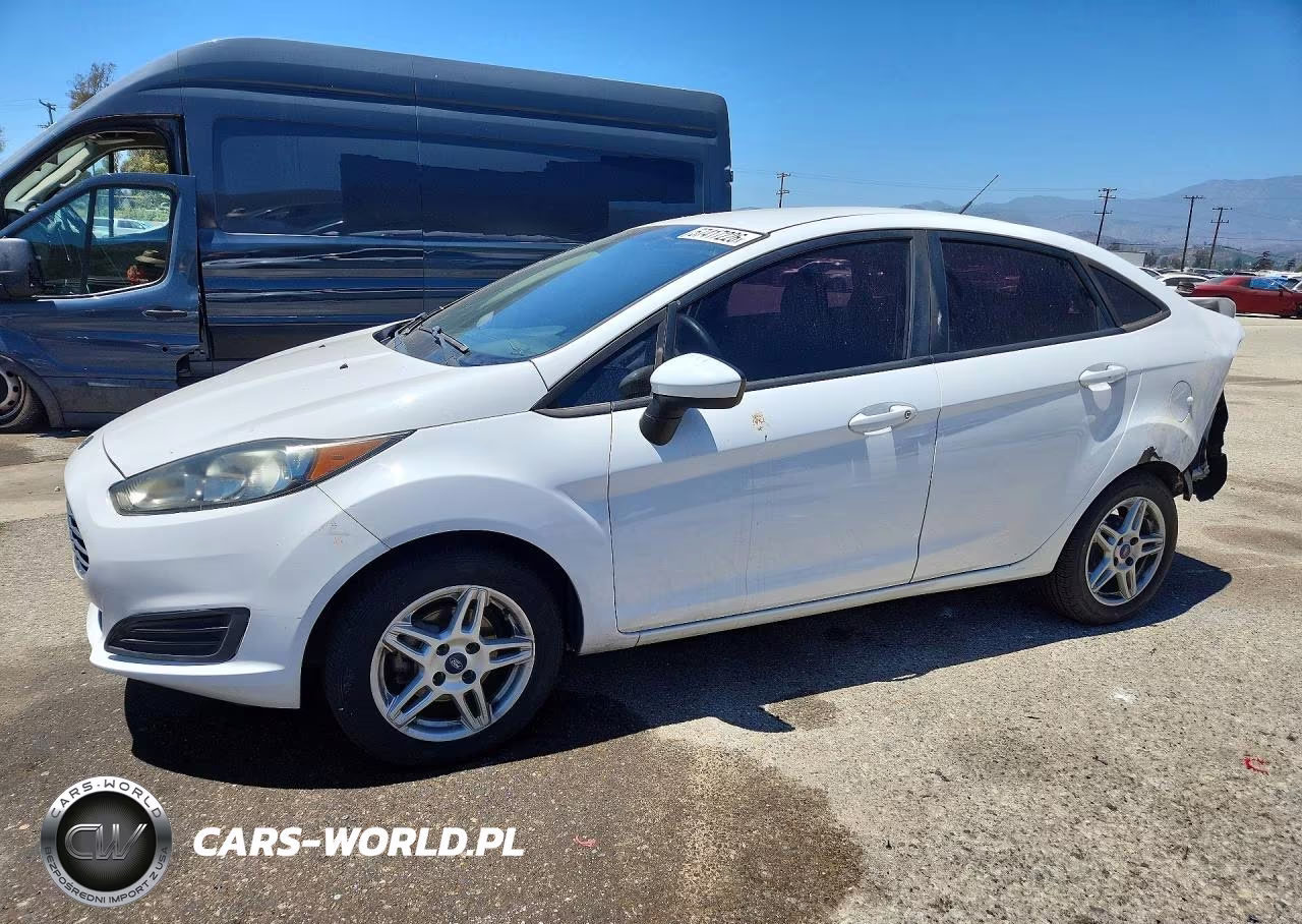 2018 Ford Fiesta Se VIN:3FADP4BJXJM147019 - 1