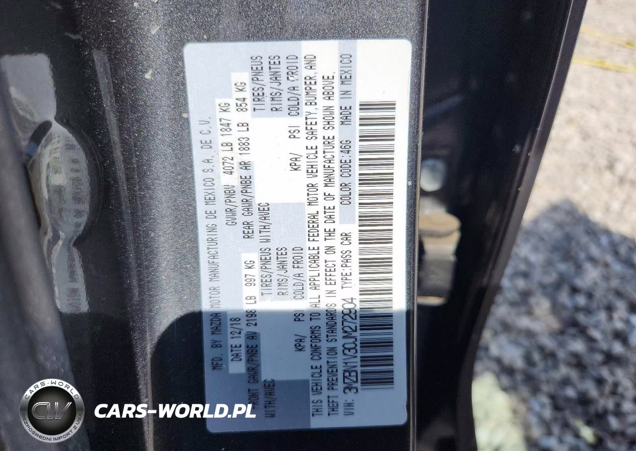 2018 Mazda 3 Touring VIN:3MZBN1V30JM272904 - 13