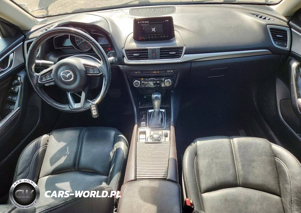 2018 Mazda 3 Touring VIN:3MZBN1V30JM272904 - 8
