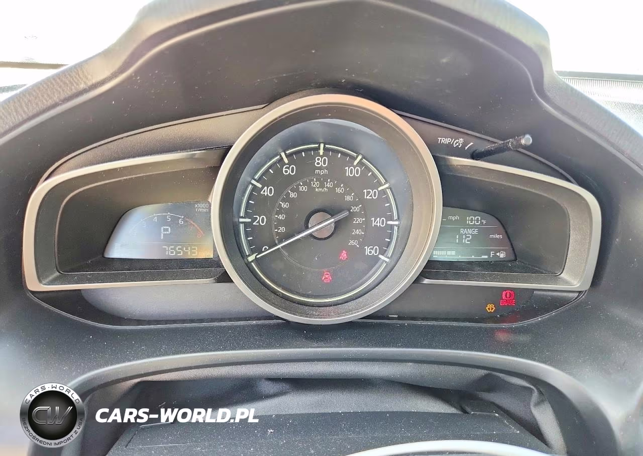 2018 Mazda 3 Touring VIN:3MZBN1V30JM272904 - 9