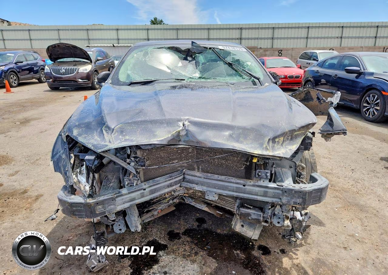 2019 Ford Fusion Titanium VIN:3FA6P0RU9KR185539 - 5