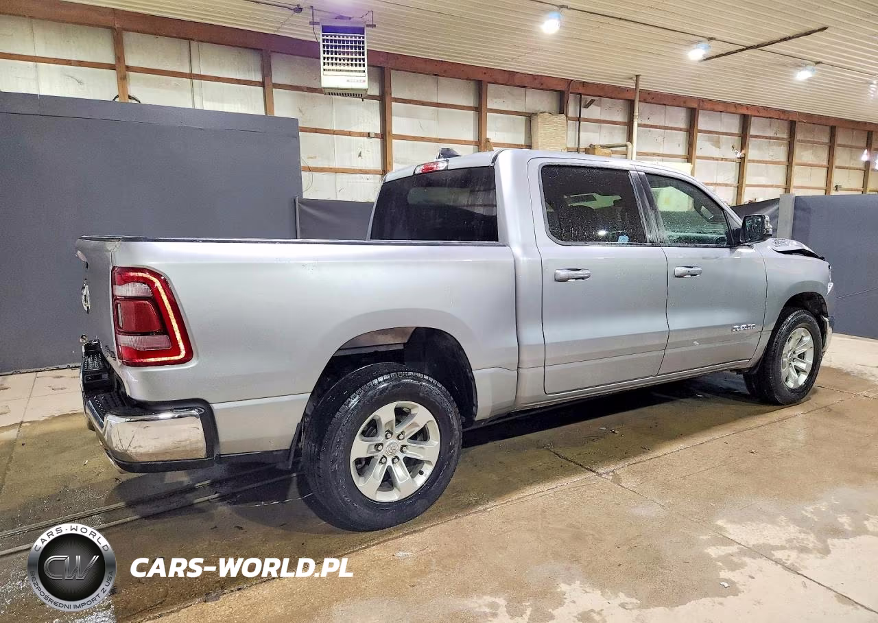 2024 Ram 1500 Laramie VIN:1C6SRFJT9RN223767 - 3