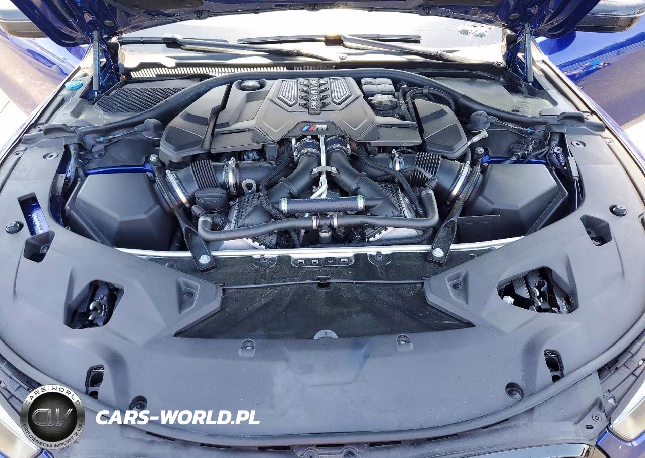2022 BMW M8 VIN:WBSAE0C0XNCH45244 - 11
