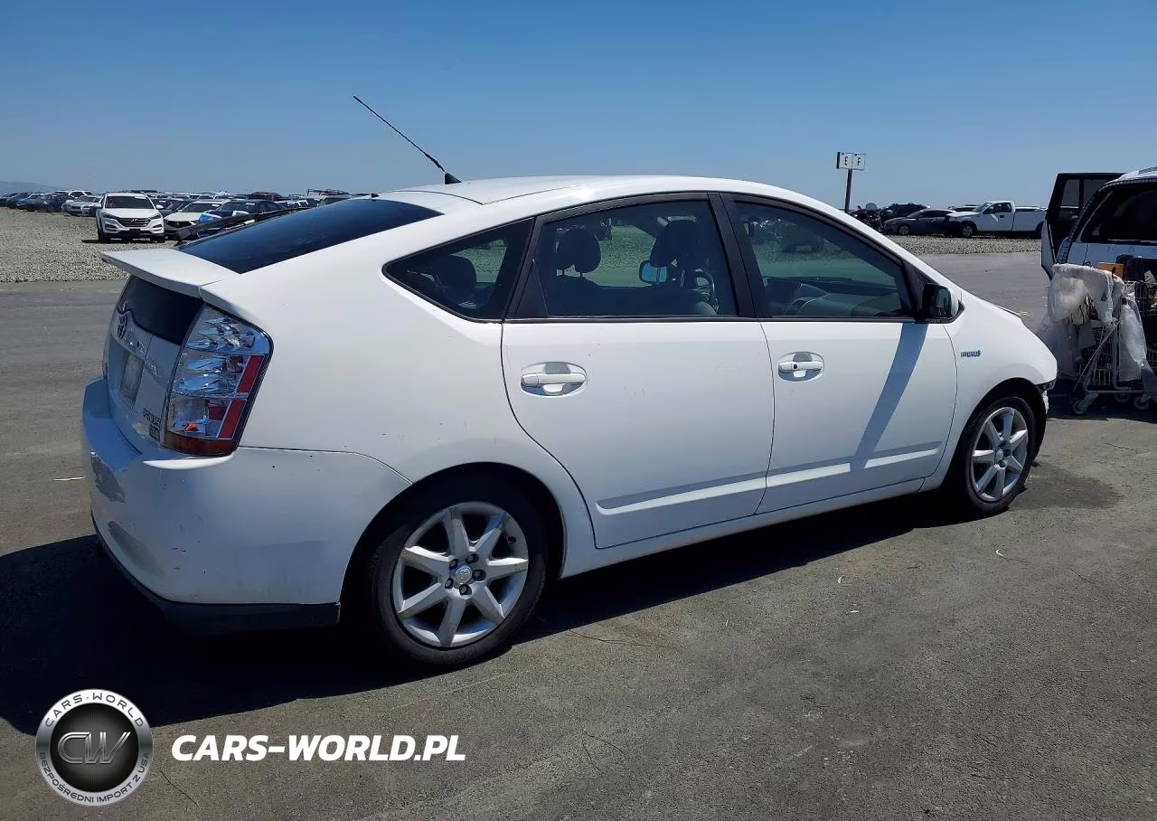 2007 Toyota Prius Touring VIN:JTDKB20U577575326 - 3