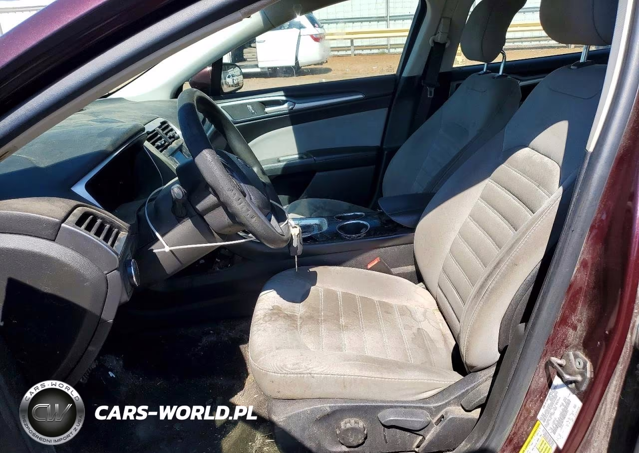 2013 Ford Fusion S VIN:3FA6P0G71DR264123 - 7