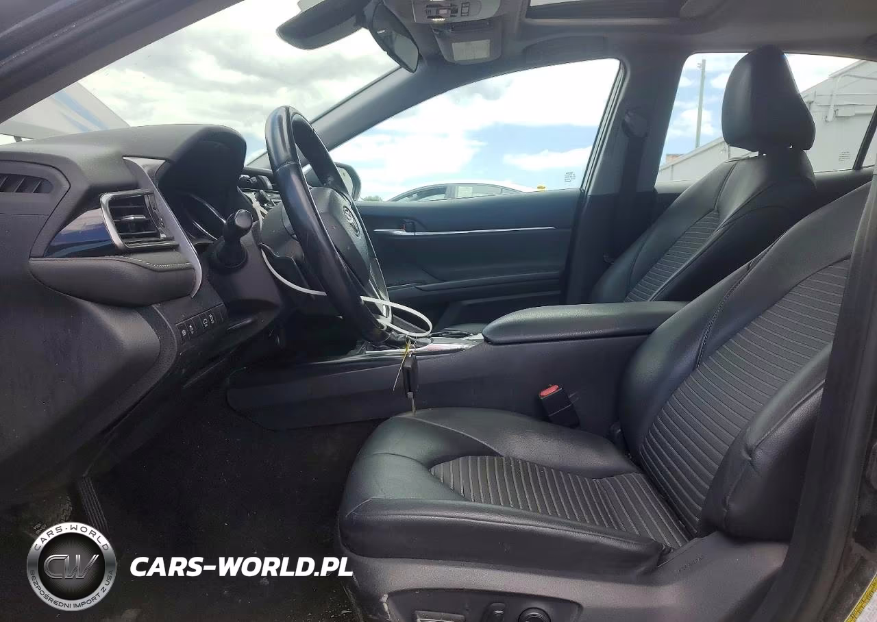 2019 Toyota Camry Se VIN:4T1B11HKXKU847813 - 7