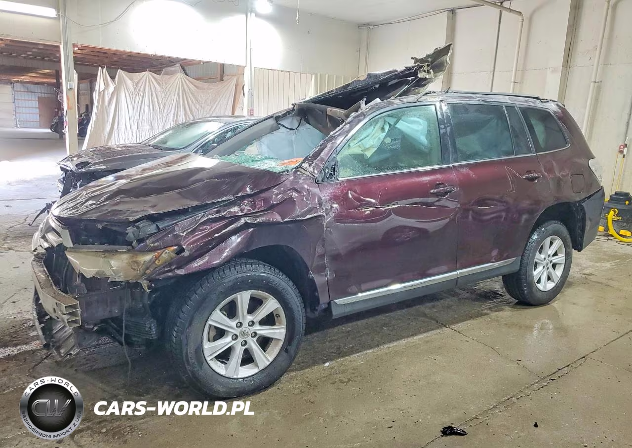 2013 Toyota Highlander Plus