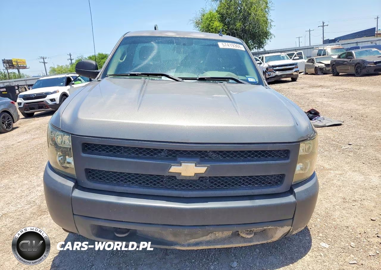 2008 Chevrolet Silverado K1500 VIN:1GCEK14CX8Z315700 - 5