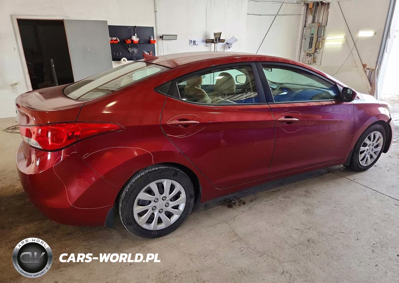 2013 Hyundai Elantra Gls VIN:5NPDH4AE9DH194855 - 3