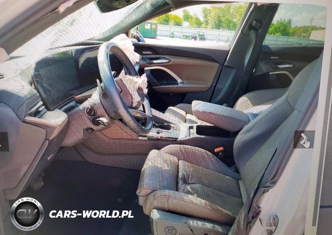 2025 Audi Q5 Premium Plus VIN:WA12AAGU4S2017695 - 7
