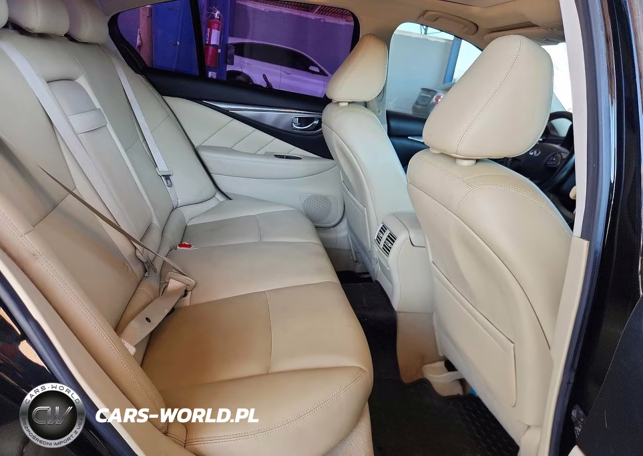 2017 Infiniti Q50 3.0T Premium VIN:JN1EV7AP5HM740016 - 10