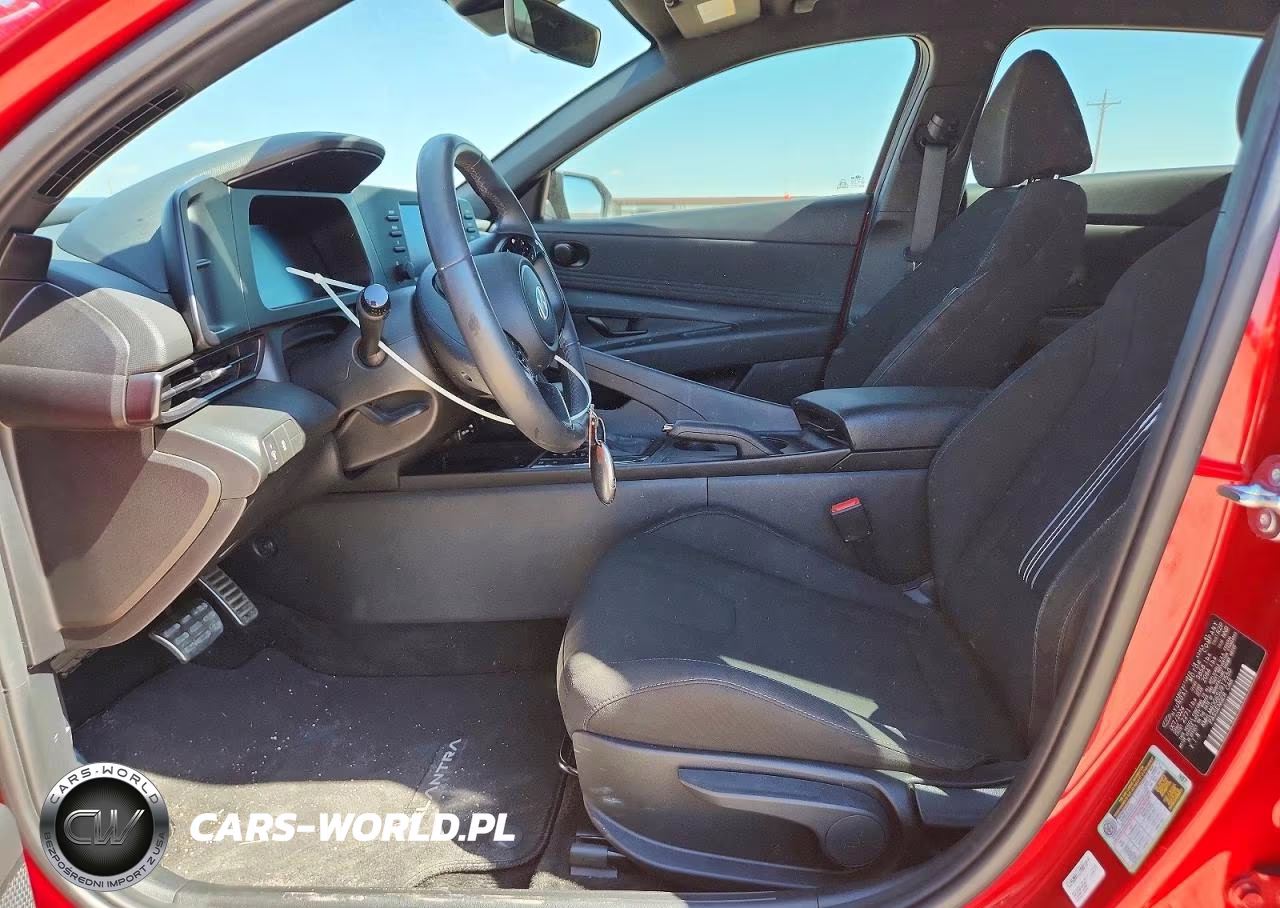 2025 Hyundai Elantra Sel Sport VIN:KMHLM4DG6SU917550 - 7