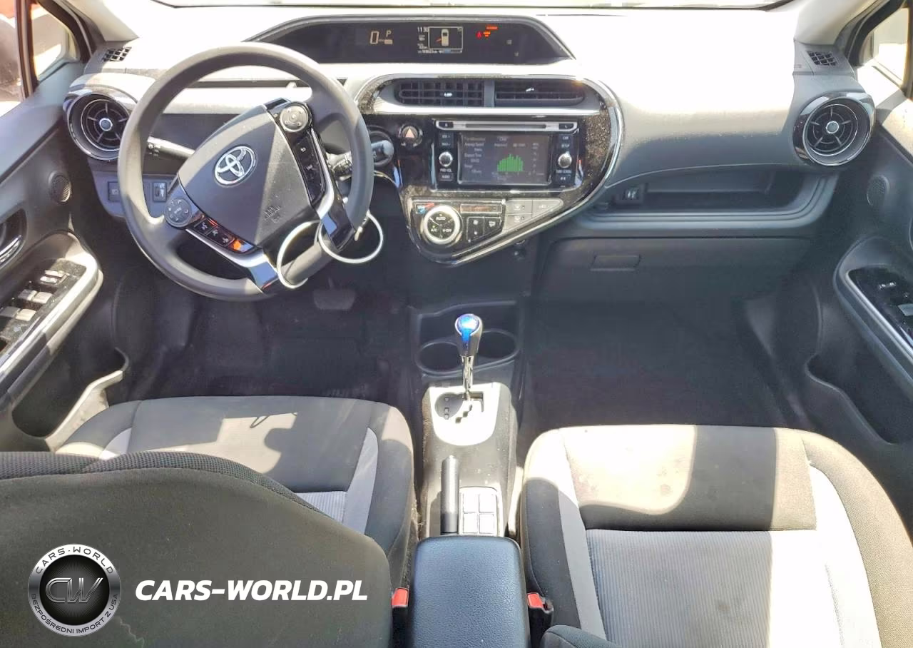 2018 Toyota Prius C Two VIN:JTDKDTB32J1605977 - 8