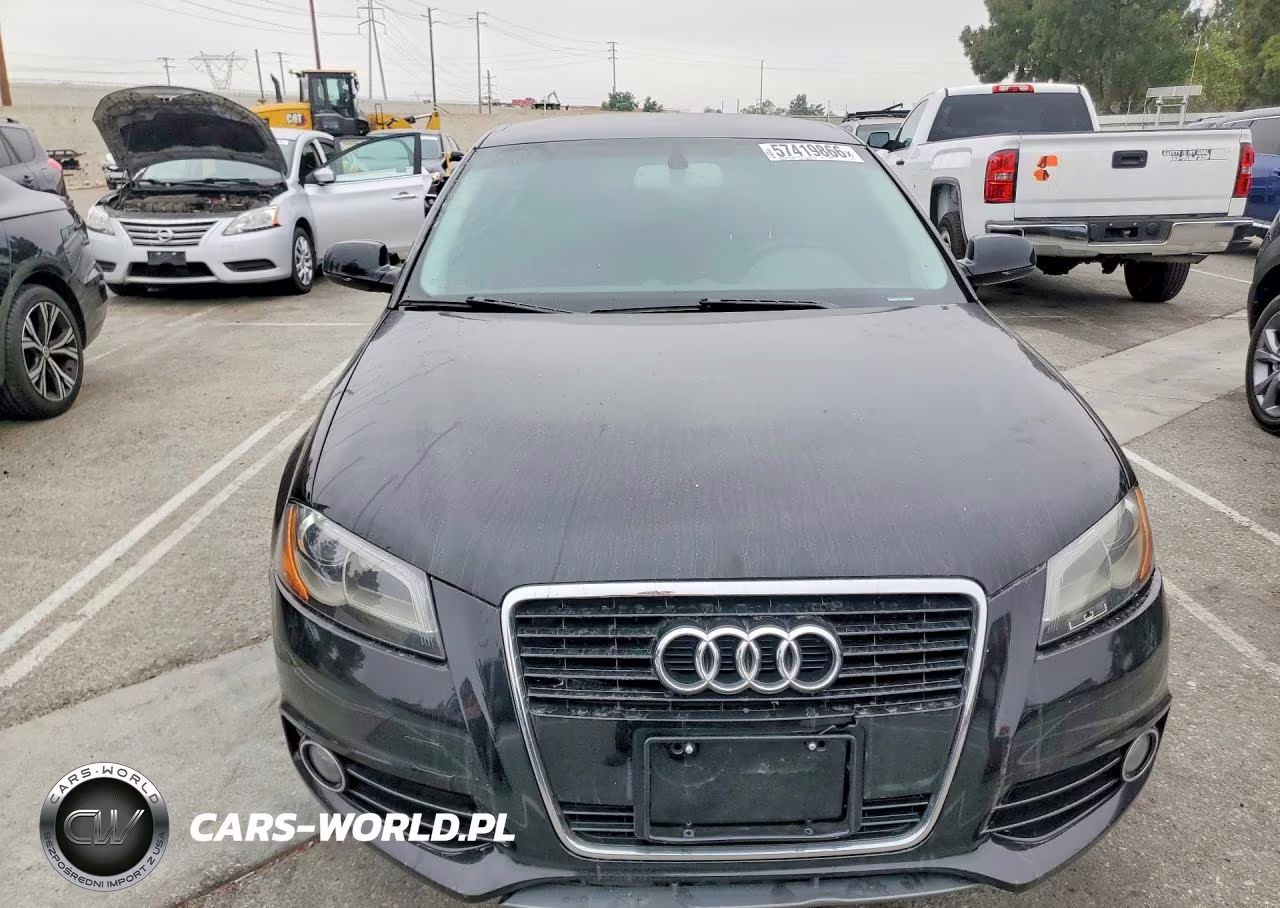 2011 Audi A3 Premium Plus VIN:WAUKEAFM8BA081396 - 5